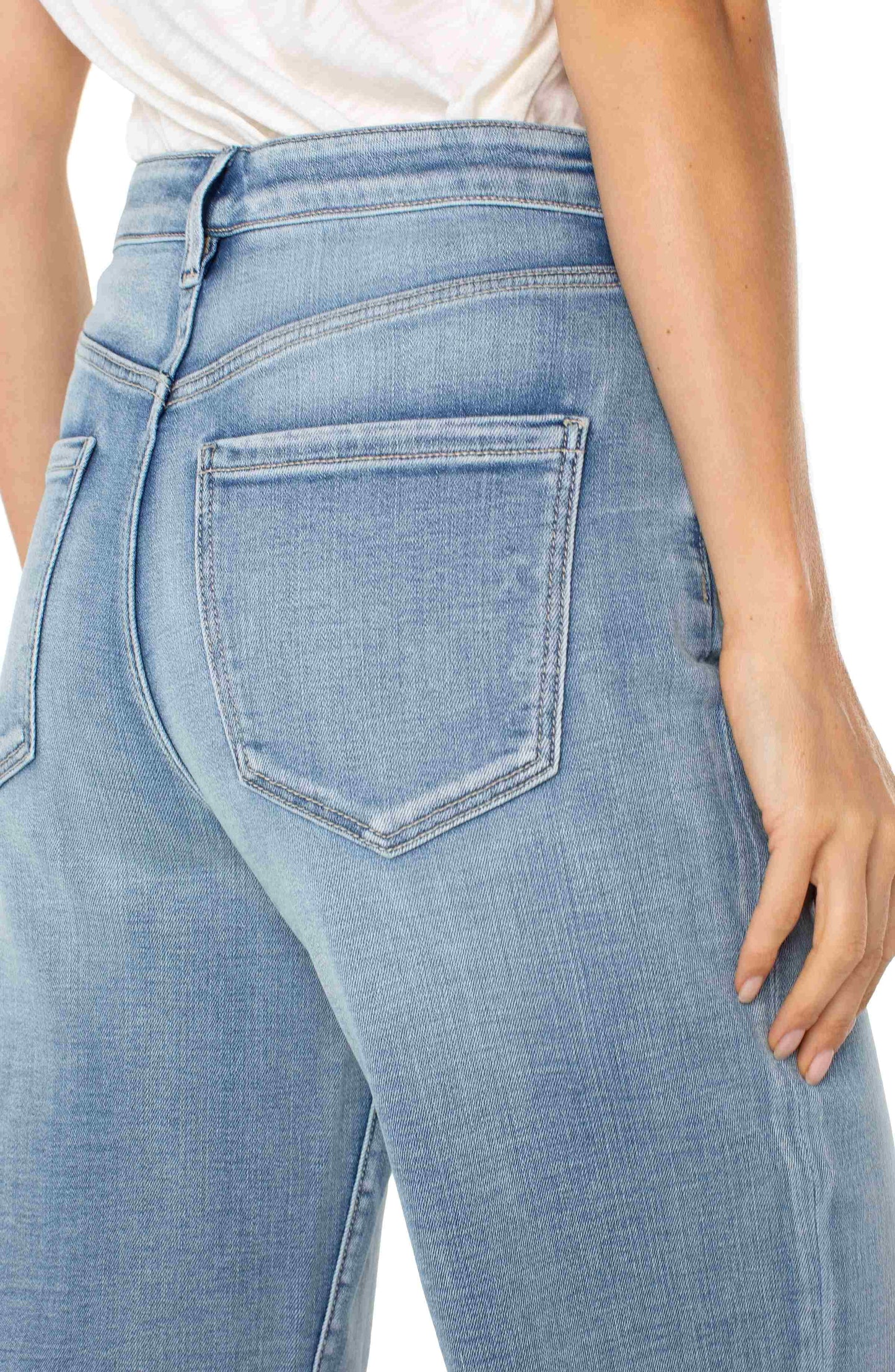 Stride High Rise Crop Wide Leg 26" Inseam LM4454CH4