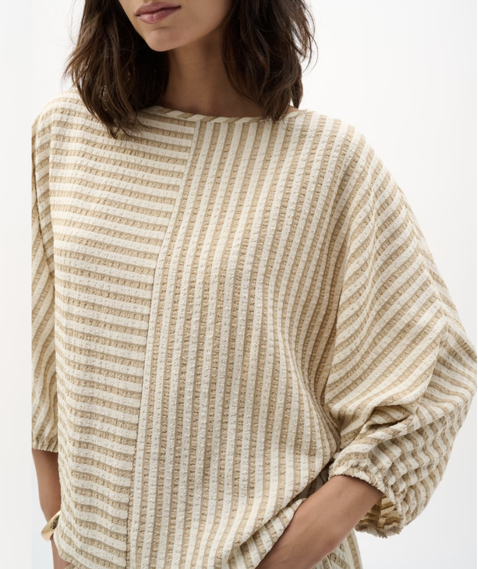 Dolman Pullover Top 262097