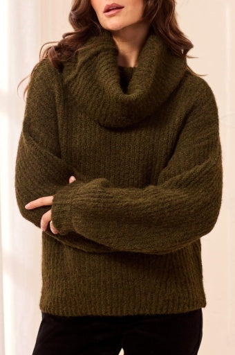 Drama Funnel Neck Sweater 6320O-5612