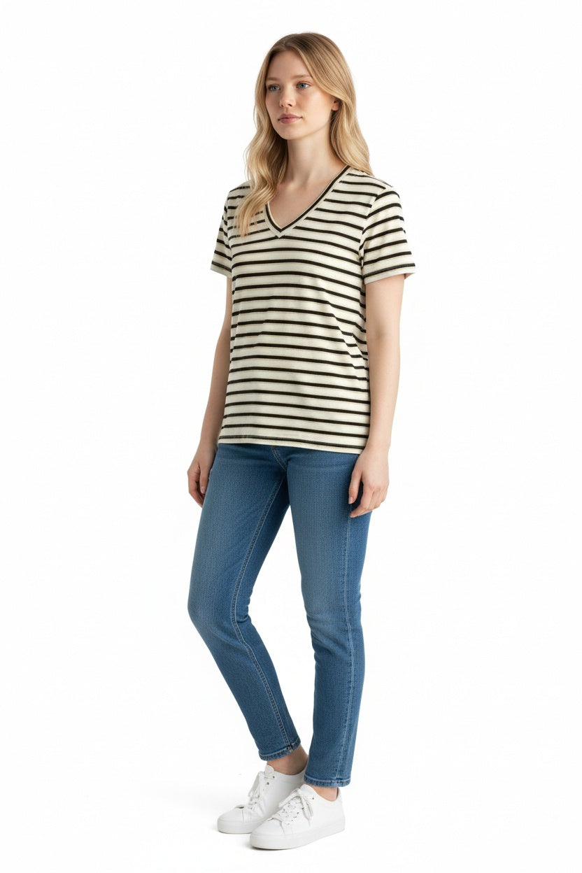 Everyday V-Neck Tee 2147721