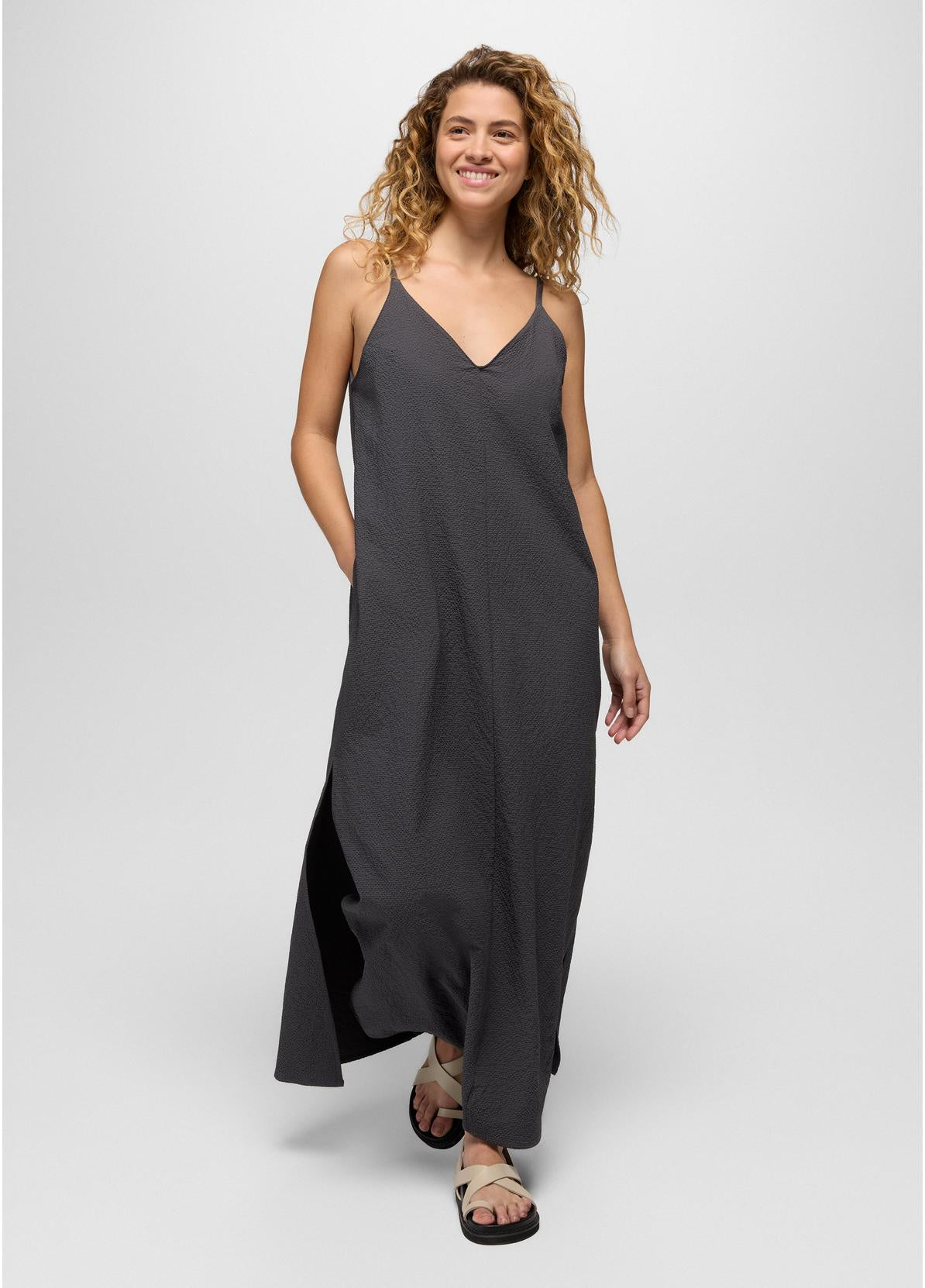 Coastal Sol Maxi Dress 2146031