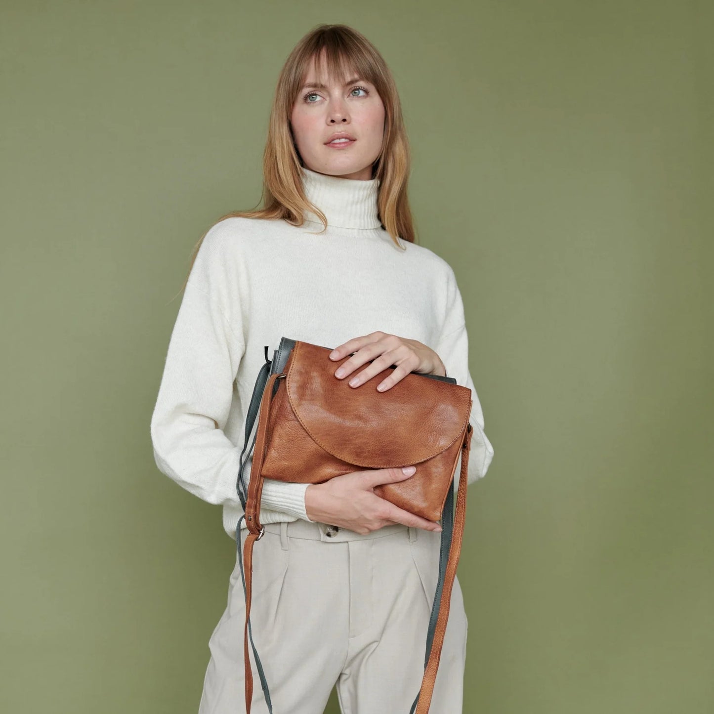 Marcus Crossbody 3152