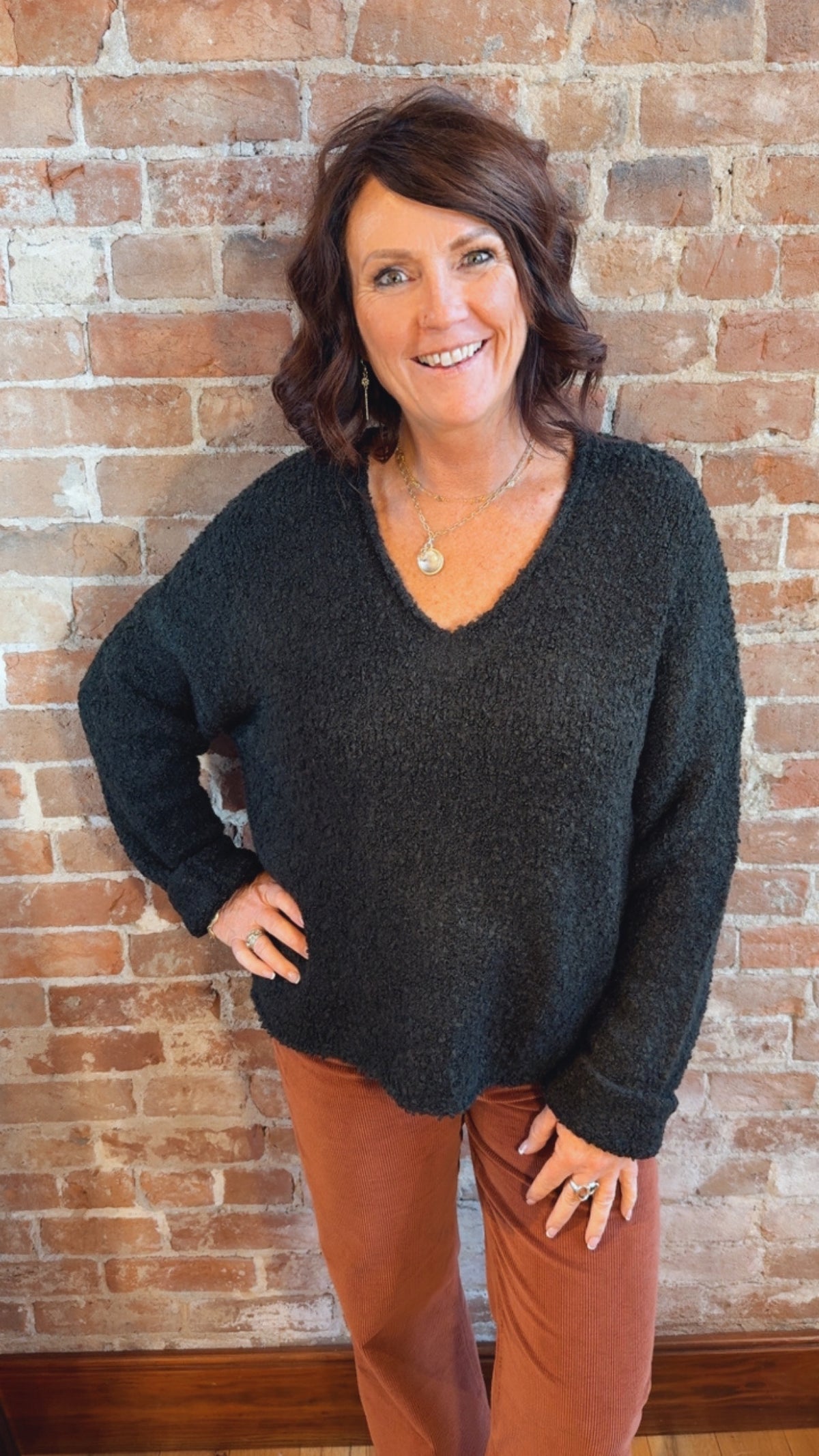 V-Neck Boucle Sweater 46F-A5944