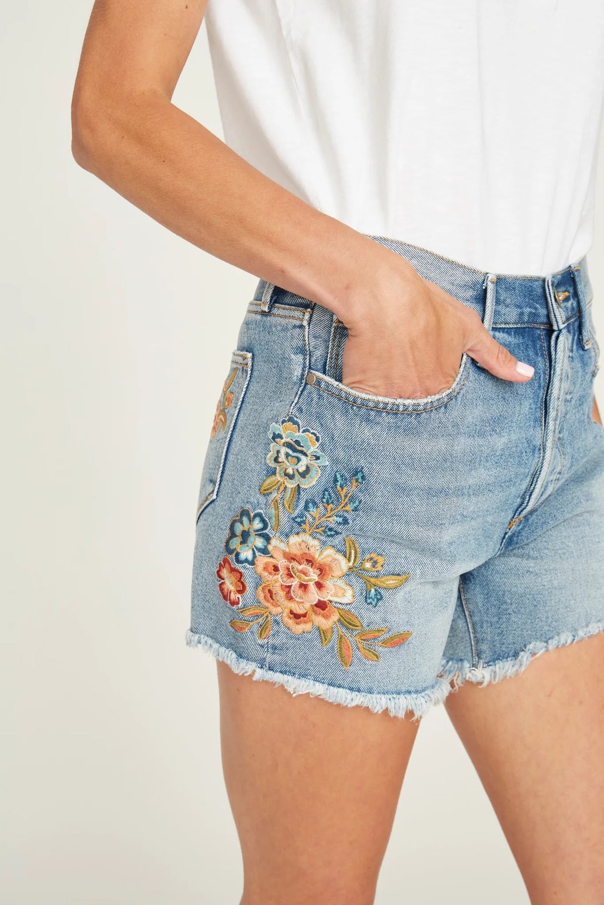 Maui Goldie Short
