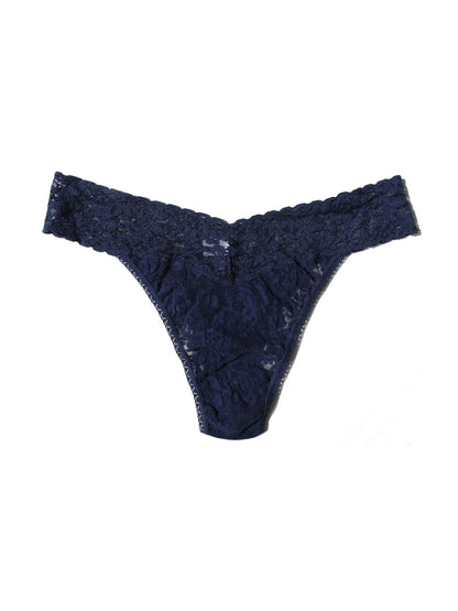 Signature Lace Original Rise Thong 4811P