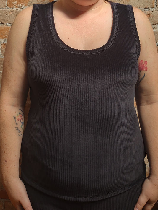 Soft Rib Tank F6W37VR