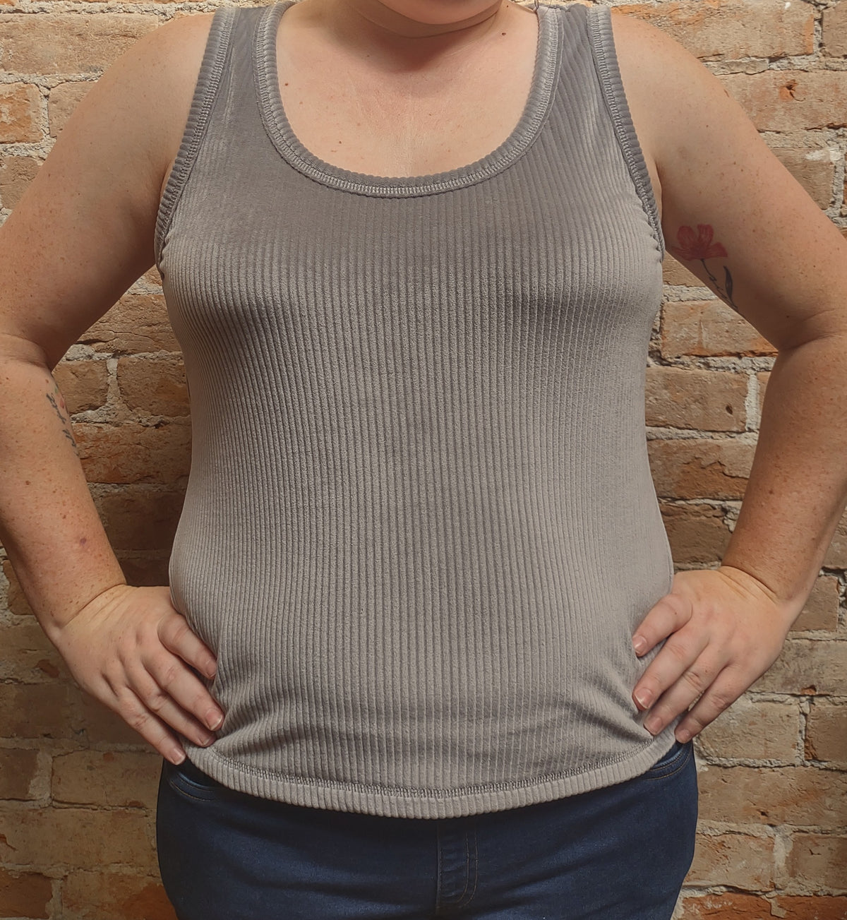 Soft Rib Tank F6W37VR