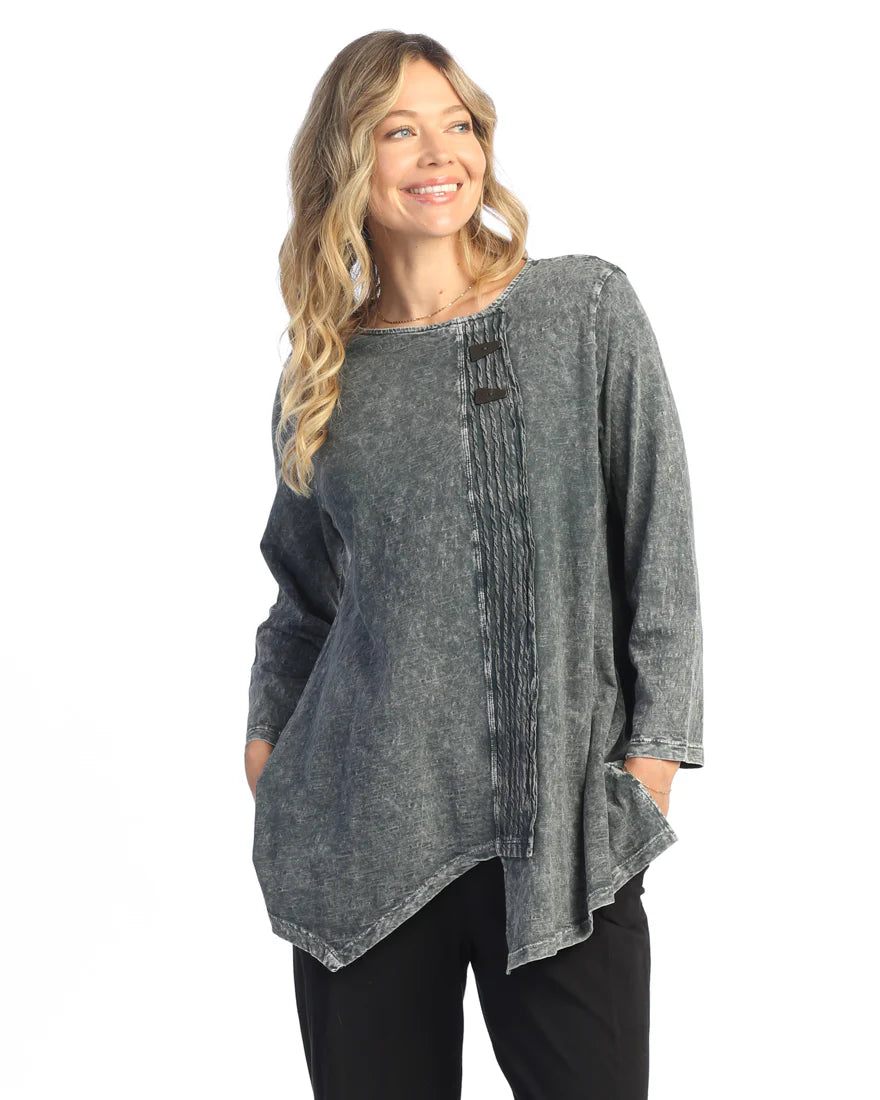 Mineral Washed Top W/Contrast And Buttons M122