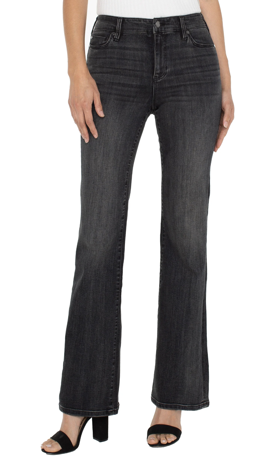 Lucy Bootcut 32