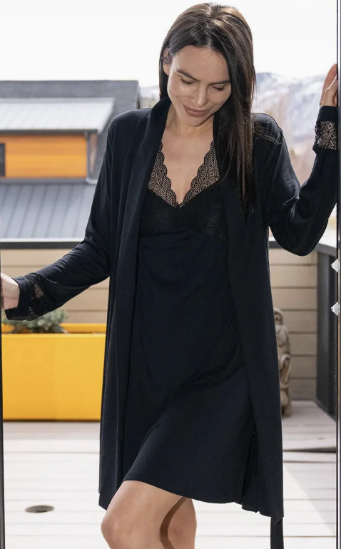 Nora Robe LACYROBE