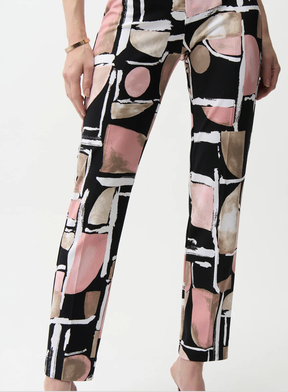 Silky Knit Abstract Print Straight Pull-On Pant 261309