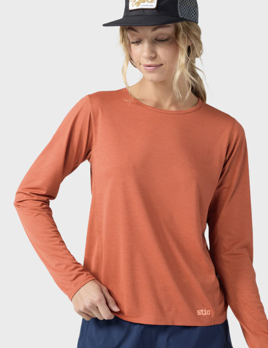 Women's Lucent Tee Long Sleeve 100824