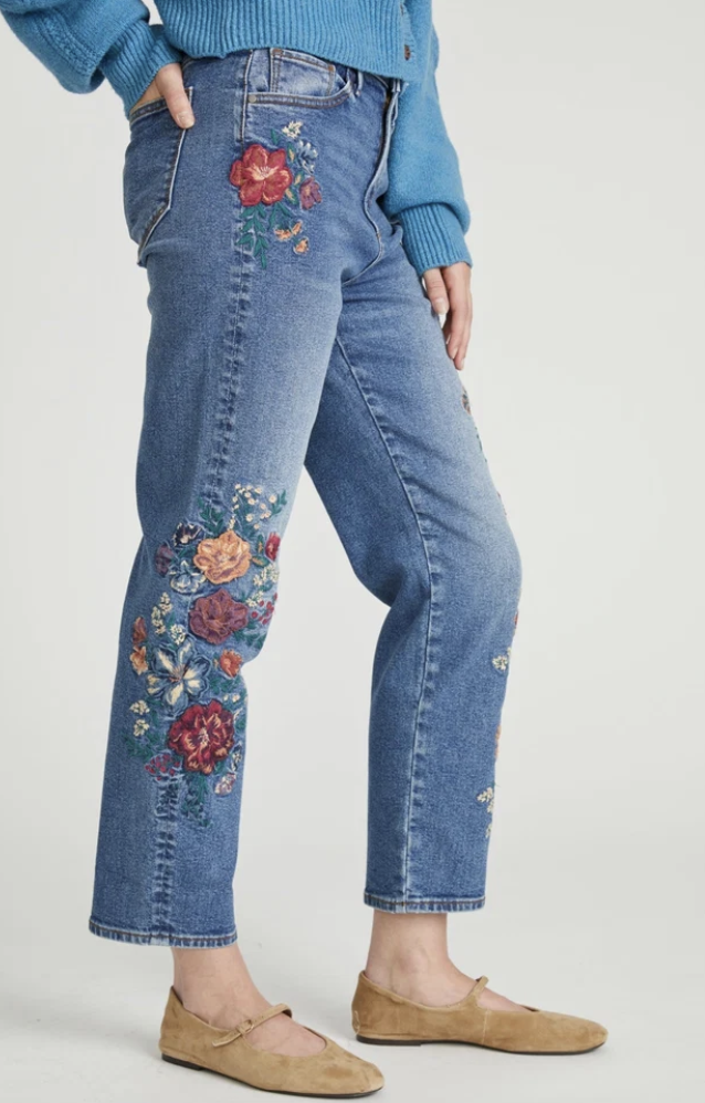 Audrey X Wildflower Waltz DW-P44412A