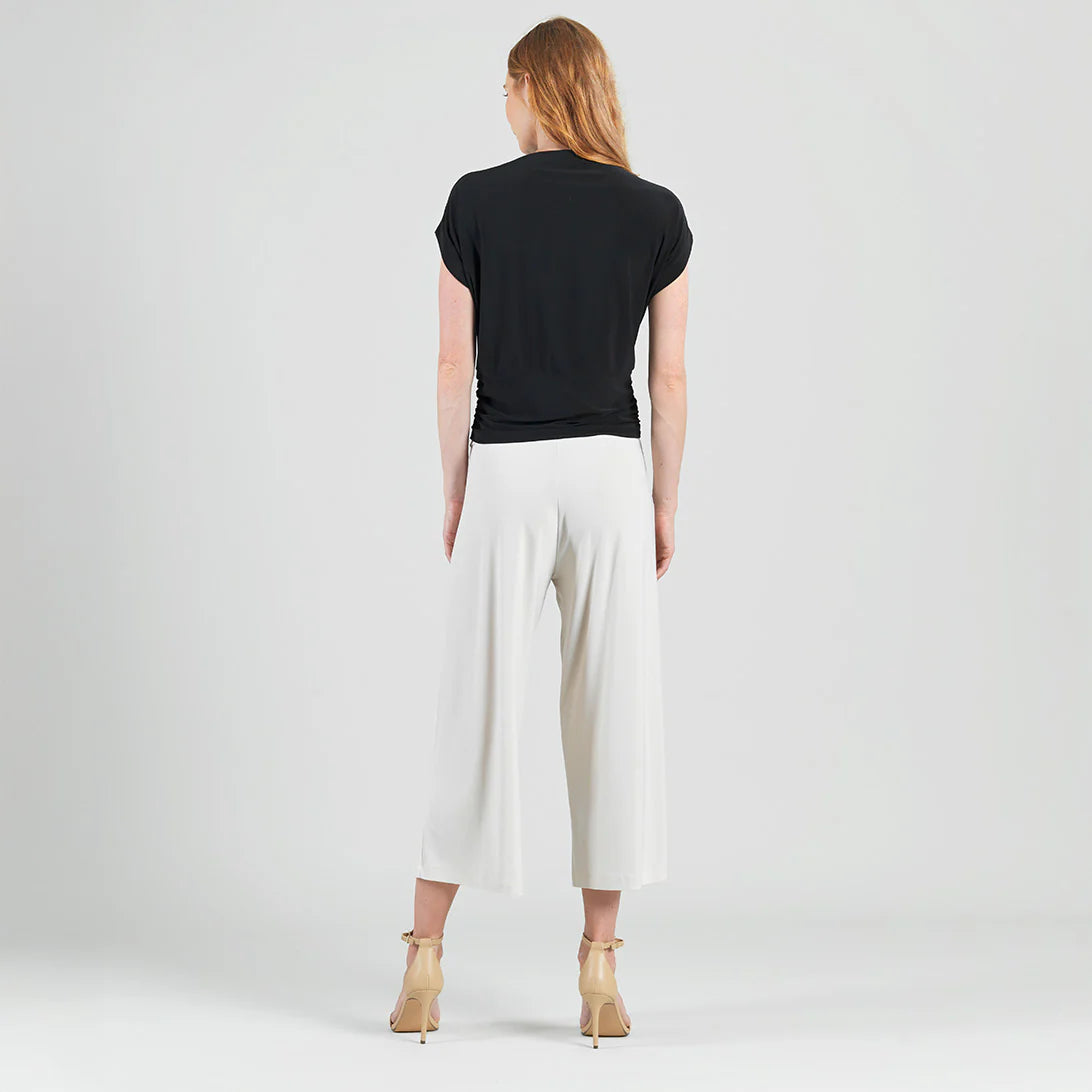 Soft Knit Short Sleeve Boat Neck Top T224