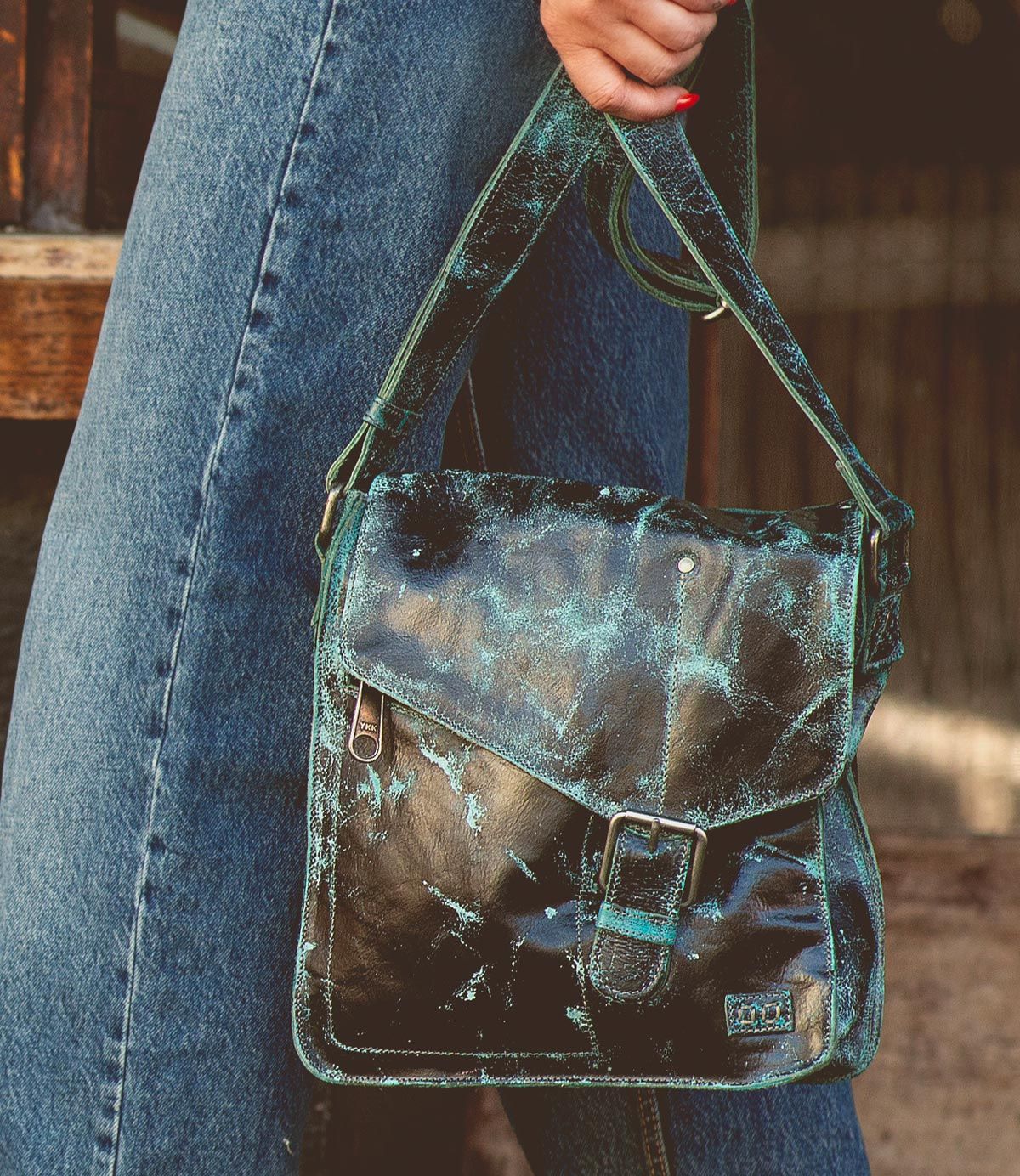 Venice Beach Crossbody A610012