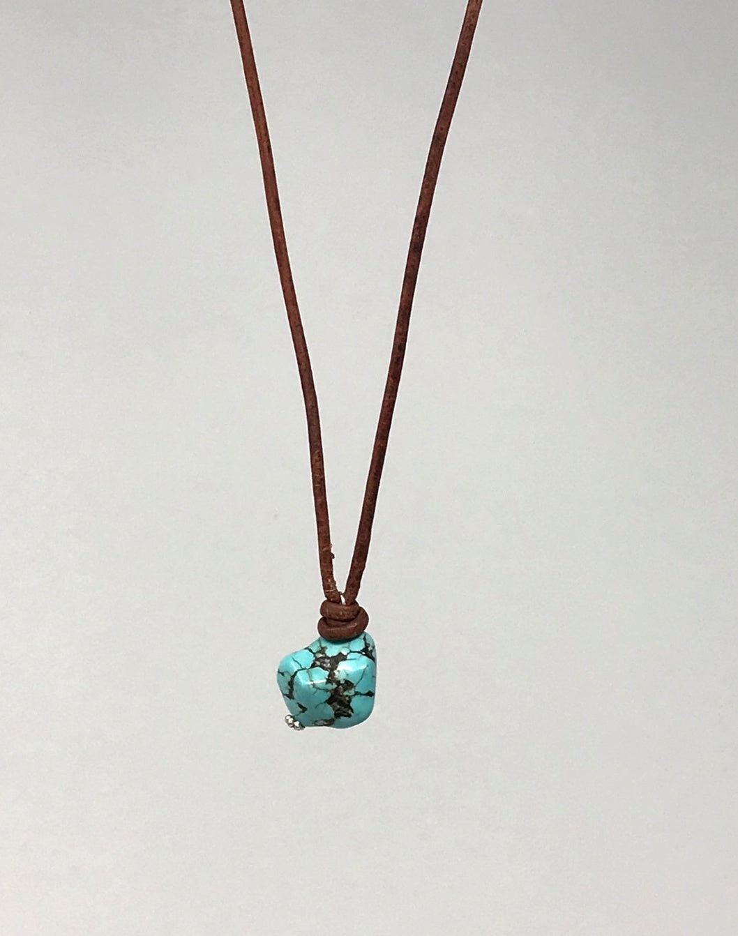 Small Turquoise Nugget Necklace lgjntn