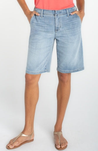 Weekender Relaxed Short 11' Inseam LM9390SSL