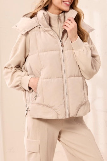Quilted Puffer Vest With Removable Hood 2247O-8272