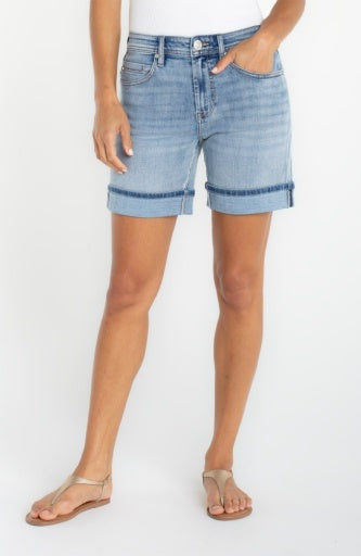 The Keeper Cuff Short  9'/ 7" Inseam LM9398CH4