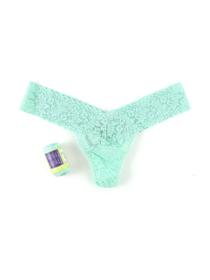 Signature Lace Original Rise Thong 4811P