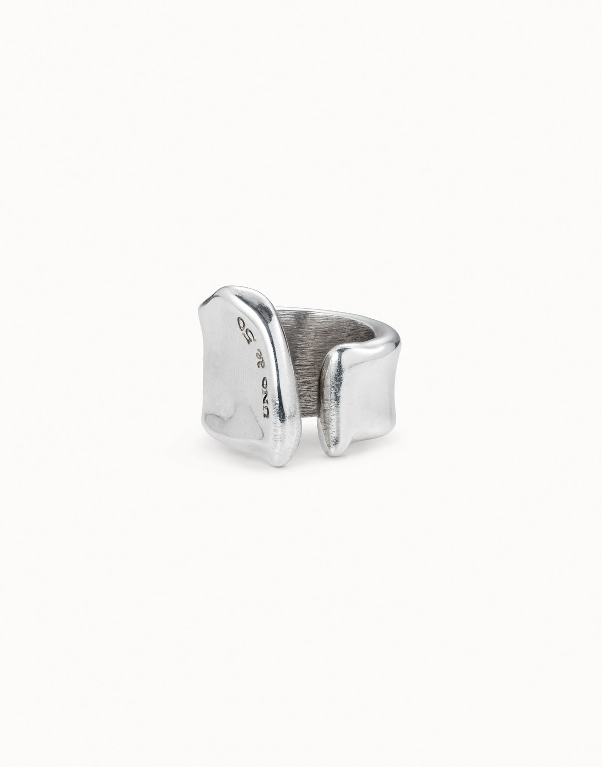 The Crevice Ring Silver